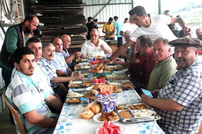 Sulama Birliğinden Çalışanlarına  İftar