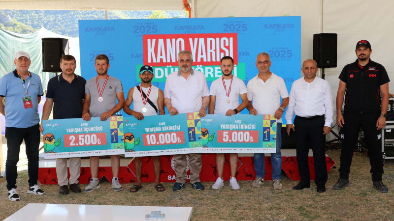 Dereceye girenler ödüllendirildi