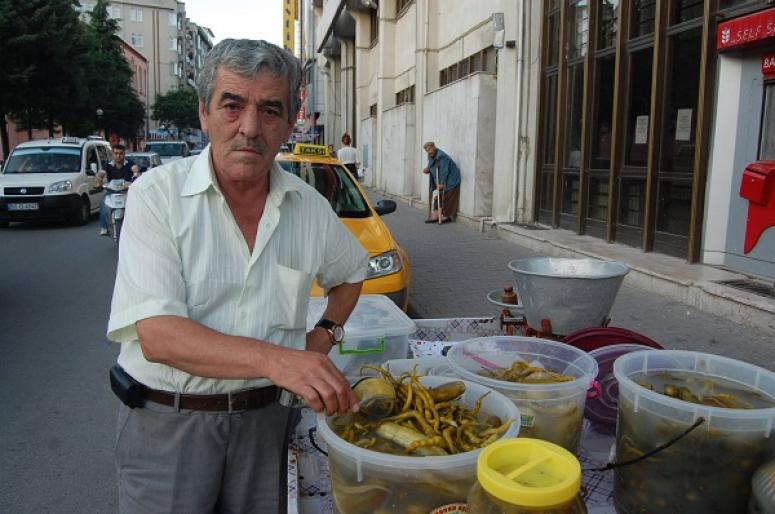Karabiber vefat etti